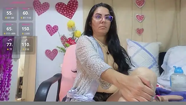 lovely trix online show from November 28, 3:15 pm