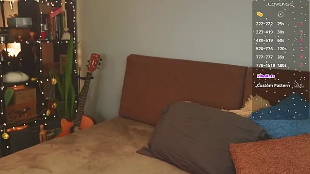 bananya kitty online show from April 18, 8:06 am