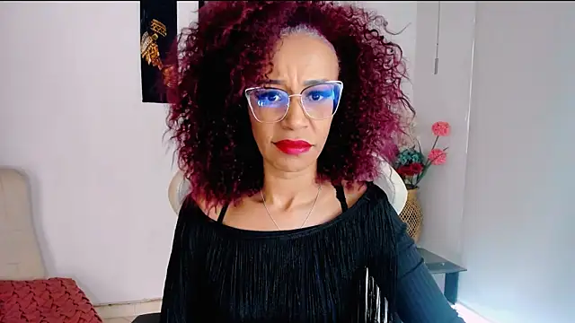 Snapshot of ScarlettMalbec chatting on September 26, 9:23 pm ScarlettMalbec online show from September 26, 9:23 pm
