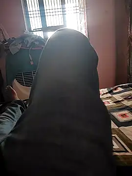 COUPLLE VILLAGE online show from April 24, 4:04 am