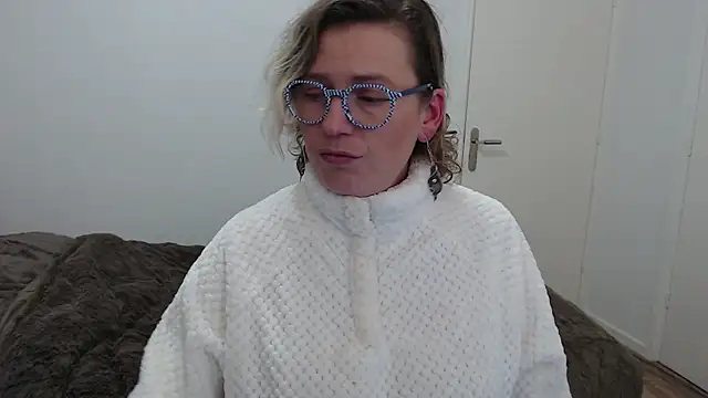 cumfun online show from January 12, 6:02 pm