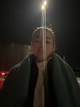 Danielavegax online show from March 27, 4:14 am