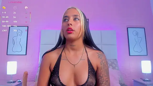 charlotte kisss online show from April 25, 6:27 pm