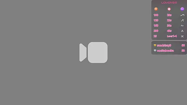 Snapshot of viviann_evans chatting on October 8, 1:21 am viviann evans online show from October 8, 1:21 am