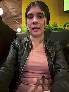 ambar-adaams online show from May 1, 12:36 am