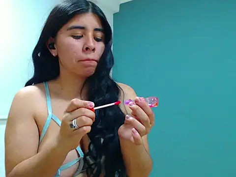 danna- roouss online show from November 7, 3:01 am