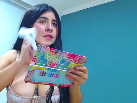 danna- roouss online show from October 30, 4:26 am