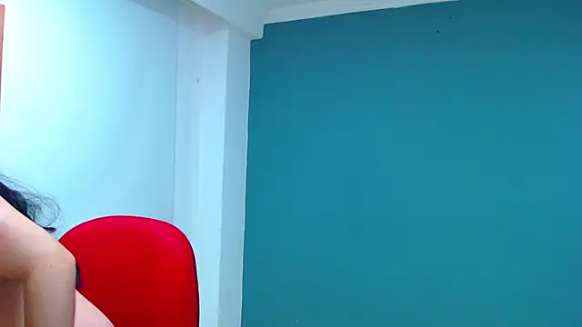 danna- roouss online show from April 25, 11:24 am