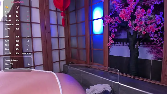 miss    anna online show from March 28, 11:21 am