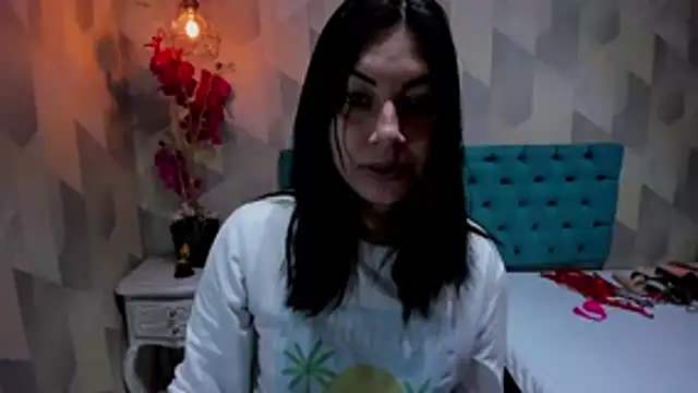 AdaFawxx online show from March 6, 4:29 am