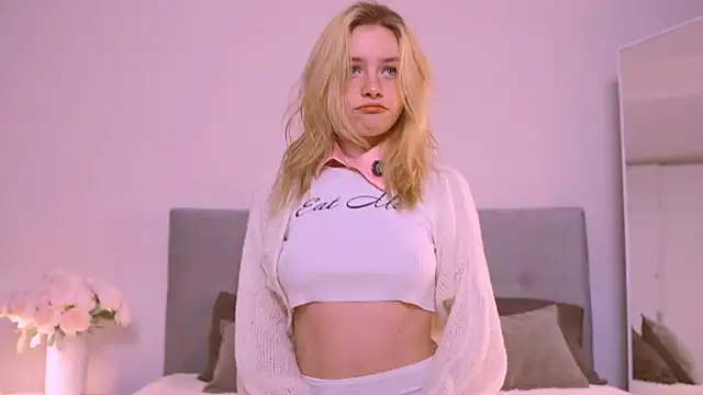 FapClubFamm online show from September 19, 5:23 pm