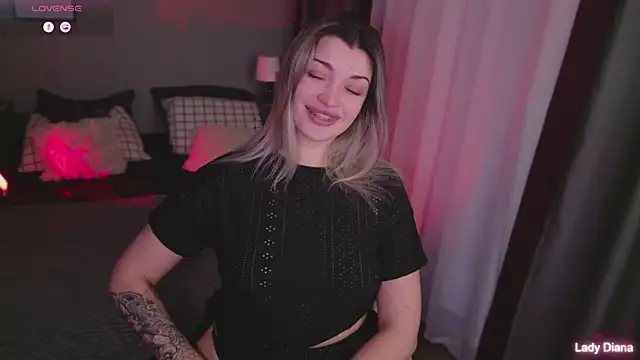 LancasterLady online show from December 5, 1:01 pm