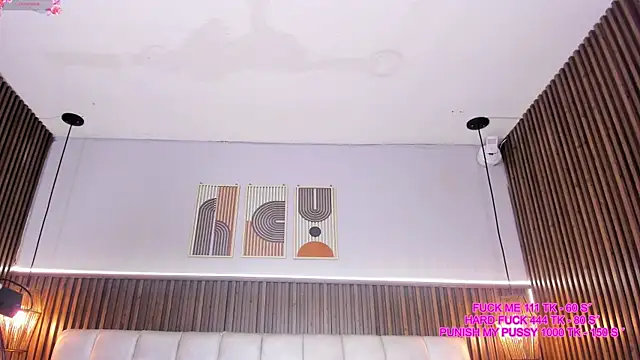 Ashleyy23x online show from April 24, 7:38 pm