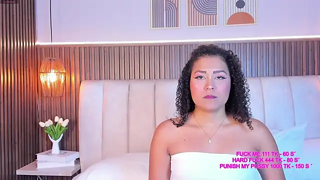 Ashleyy23x online show from April 20, 7:28 pm