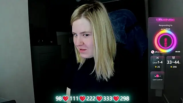 Olivia Munk online show from April 24, 5:21 am