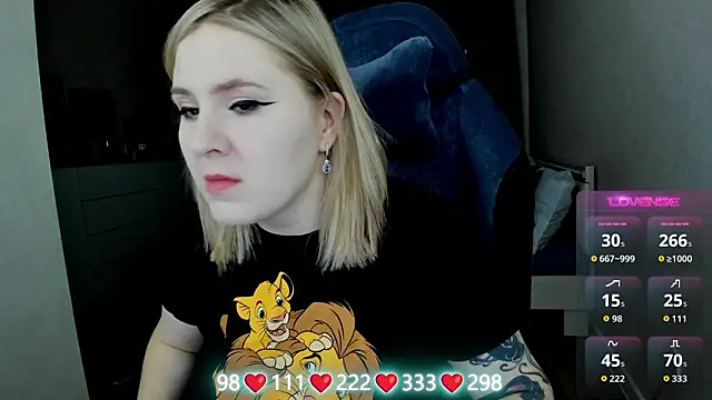 Olivia Munk online show from March 31, 4:34 am