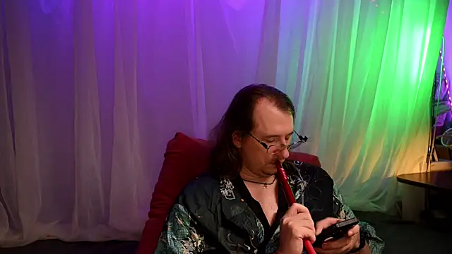 Claudia and elon  online show from July 19, 11:18 pm