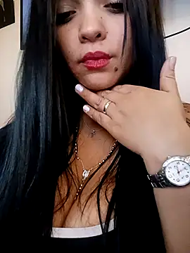 Dione   online show from March 12, 8:28 am