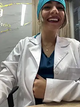 alicee16 online show from March 13, 4:19 pm