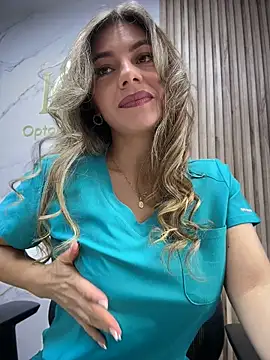 alicee16 online show from June 13, 5:43 pm
