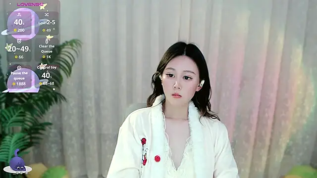 Aimee-520 online show from January 17, 8:00 am