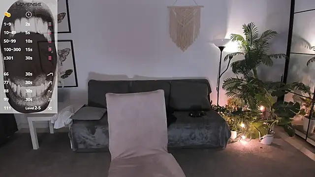 evathority online show from April 20, 9:29 pm