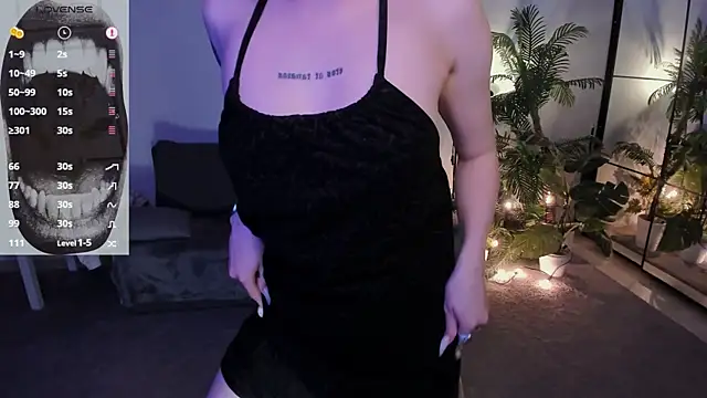 evathority online show from April 21, 1:42 am