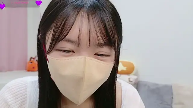 Snapshot of anchan_ chatting on October 15, 1:57 pm anchan online show from October 15, 1:57 pm