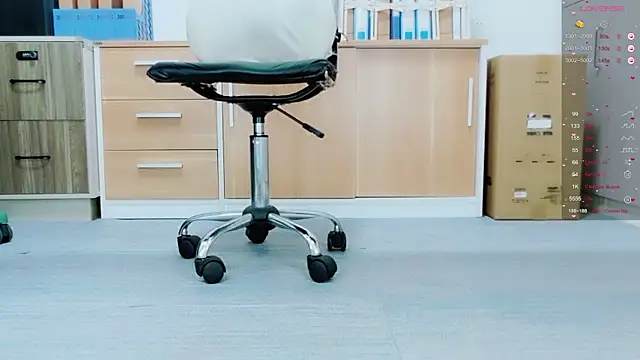 tt50256 online show from April 23, 12:29 pm