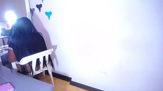 cock whisperer69  online show from March 12, 3:04 pm