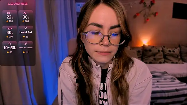  selectrra online show from February 6, 8:23 pm