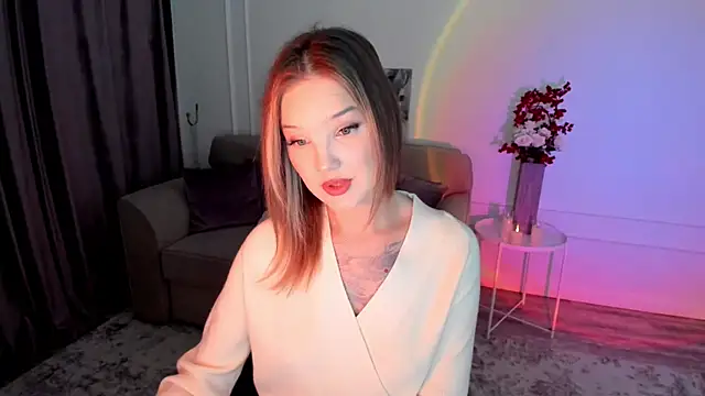 FloweryLove 1 online show from November 8, 8:03 pm