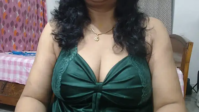 Snapshot of sexy_jaaan chatting on October 10, 5:40 pm sexy jaaan online show from October 10, 5:40 pm