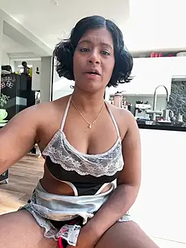 RoseMelanie online show from April 22, 7:27 am