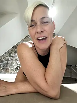 DarleenHot online show from October 2, 5:29 pm