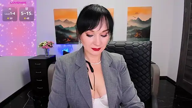 Snapshot of Sofia_Ford chatting on October 9, 6:50 am Sofia Ford online show from October 9, 6:50 am