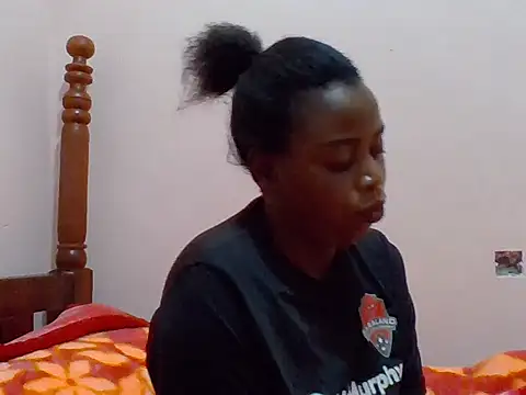 sweetbabra1 online show from January 7, 9:45 am