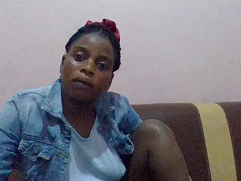 sweetbabra1 online show from April 6, 7:26 pm