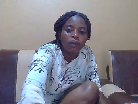 sweetbabra1 online show from October 14, 1:35 pm