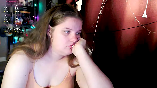 Snapshot of so_cute777 chatting on October 19, 1:40 am so cute777 online show from October 19, 1:40 am
