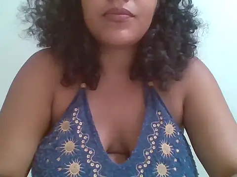 savanahottie online show from February 2, 3:33 pm