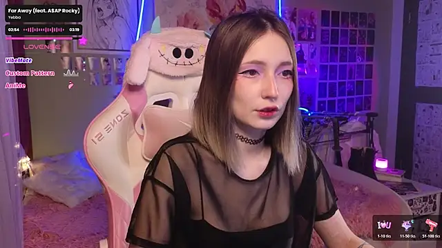 evierosen online show from December 1, 9:50 pm