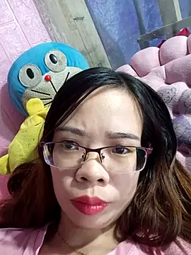 Snapshot of __Mai-love19__ chatting on December 2, 7:10 am Mai-love19 online show from December 2, 7:10 am