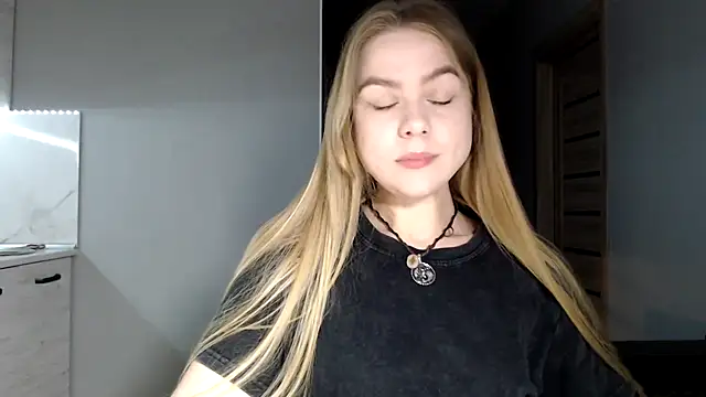 Sunbeam  online show from April 22, 7:55 pm