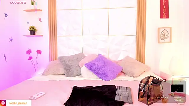 natalie jaensen online show from April 23, 5:59 pm