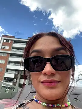 DaniDusan  online show from September 10, 5:57 pm