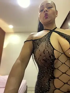 sofia xxx02 online show from April 24, 6:00 pm