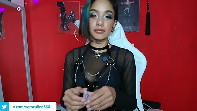 luci fer devil online show from April 20, 6:44 pm